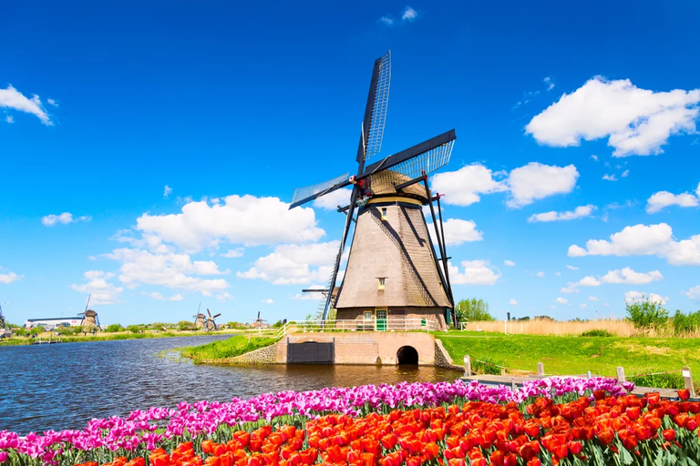 كيندرديك أحد أفضل المدن السياحية في هولندا