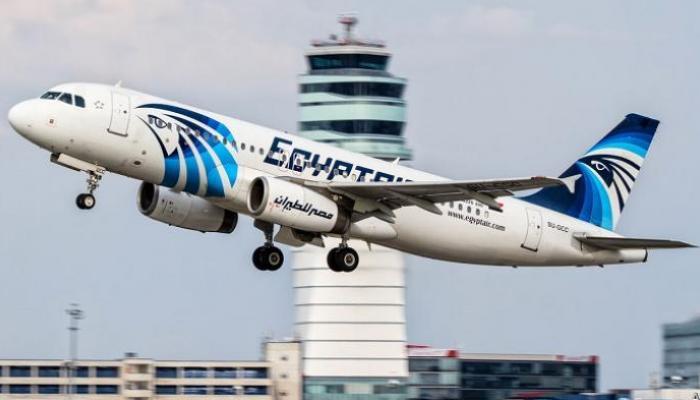 مفاجأة مصر للطيران لمسافري الدرجة السياحية