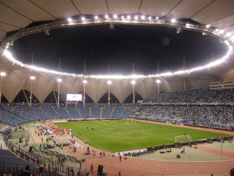 ملعب الملك فهد الدولي أحد أفضل وجهات السياحة الرياضية في السعودية