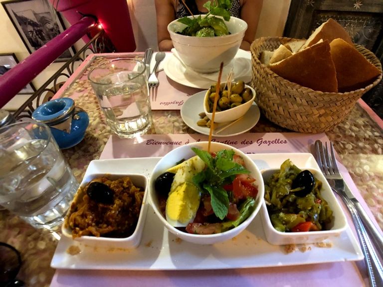  مطعم كانتين الغزلان أحد أفضل مطاعم المغرب