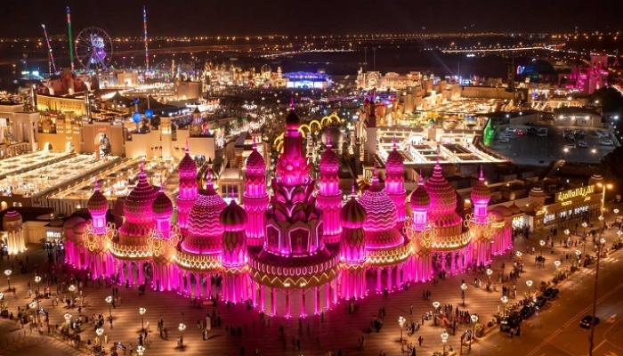 القرية العالمية.. المتنزه الثقافي الضخم يتصدر قائمة “الأكثر زيارة” في الإمارات