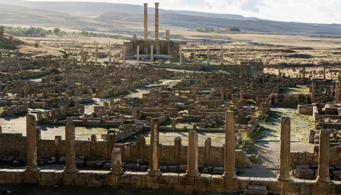 “تيمقاد” الجزائرية.. أقدم مدينة رومانية في أفريقيا منذ 2000 عام