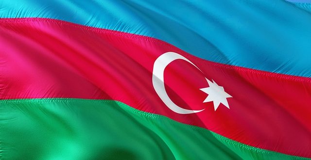 العمل في أذربيجان وتأشيرة وتصريح العمل في أذربيجان بالتفصيل