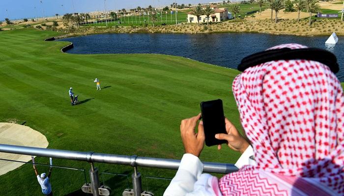 اكتشف جمال الغولف في السعودية.. أفضل وجهات سياحية لعشاق الرياضة